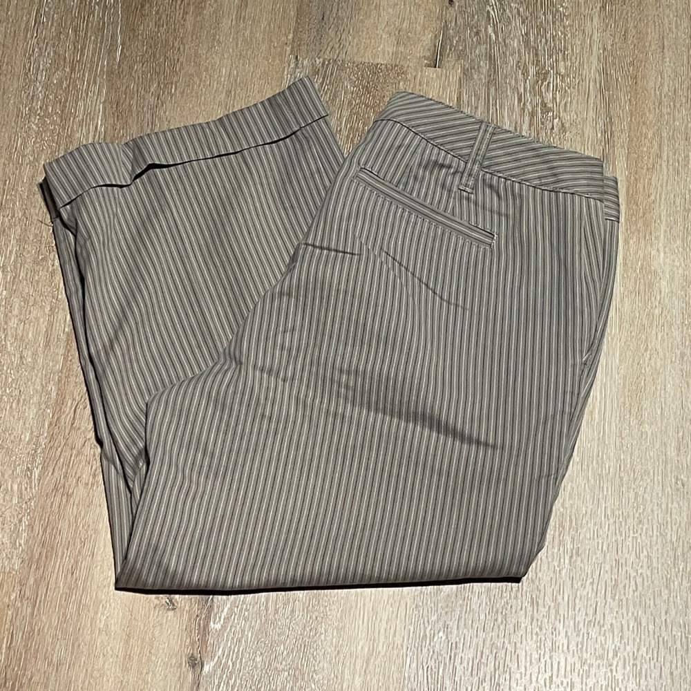 Caribbean Joe Let Go Women's Pinstripe WIDE LEG Capri Cropped Pants Size 12 EUC